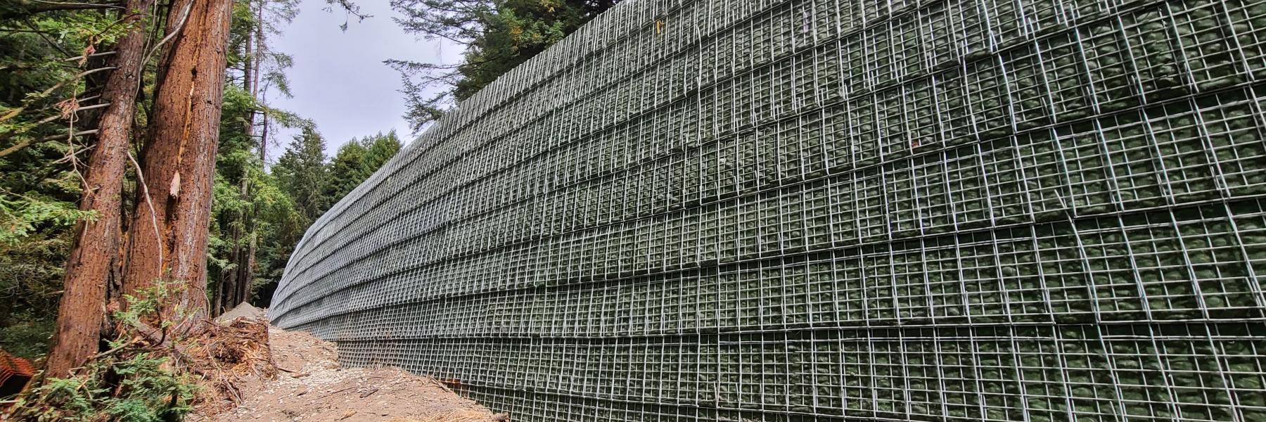 Caltrans 010F1604 Hilfiker Retaining Walls