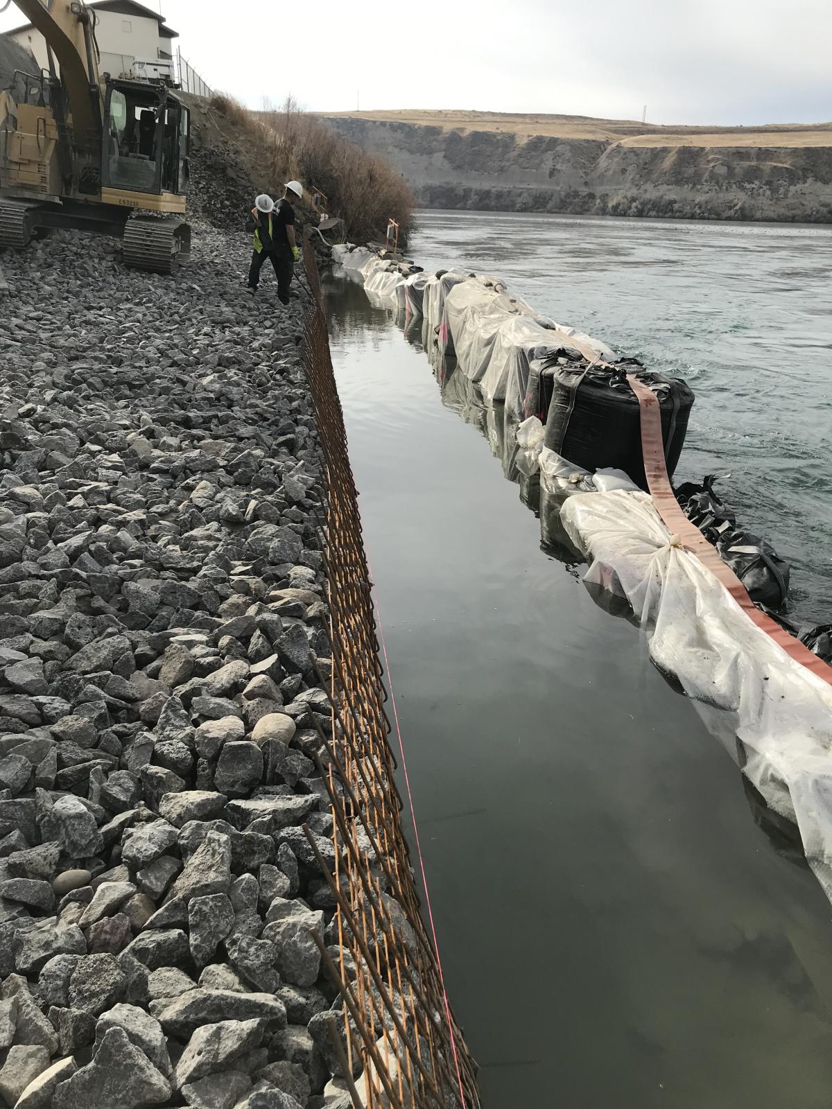 Upper Salmon Falls Dam Hilfiker Retaining Walls